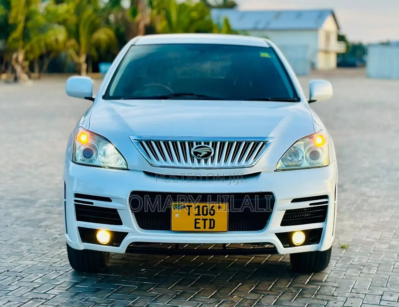 Toyota Harrier 2009 White