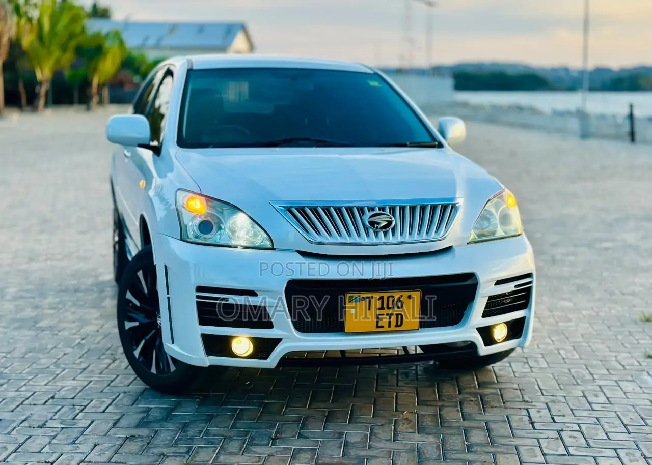 Toyota Harrier 2009 White