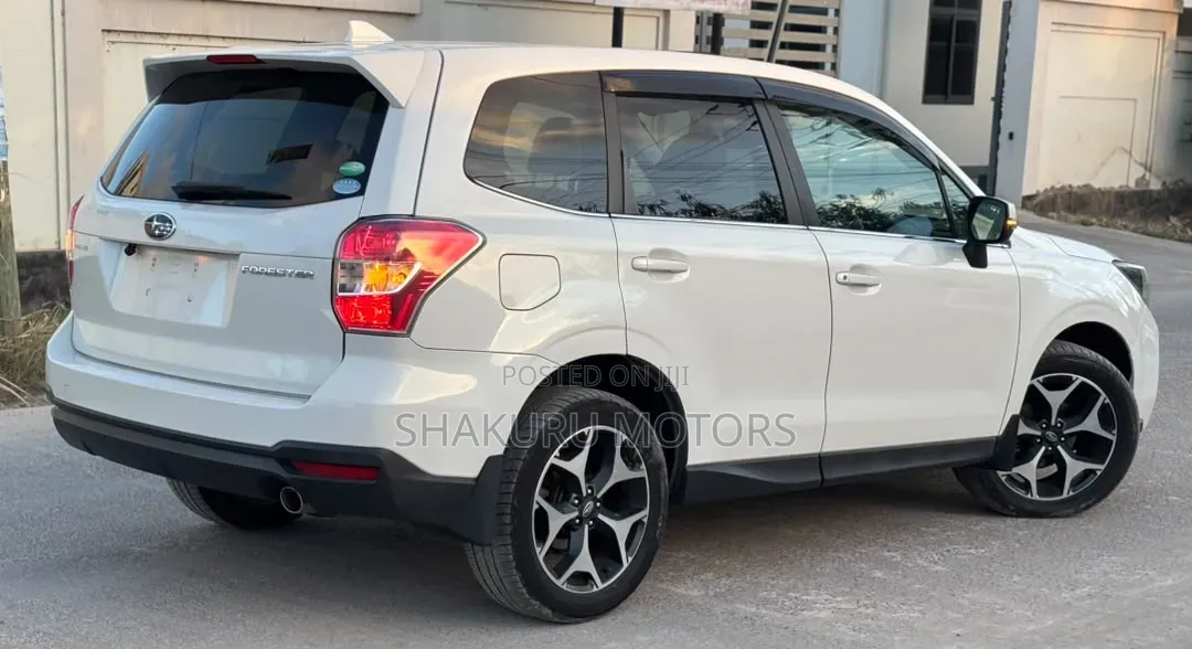 Subaru Forester 2015 White