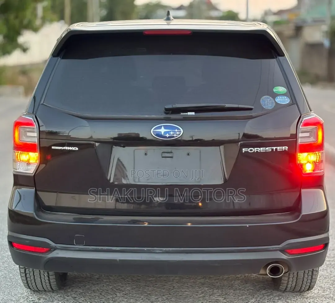 Subaru Forester 2015 Black