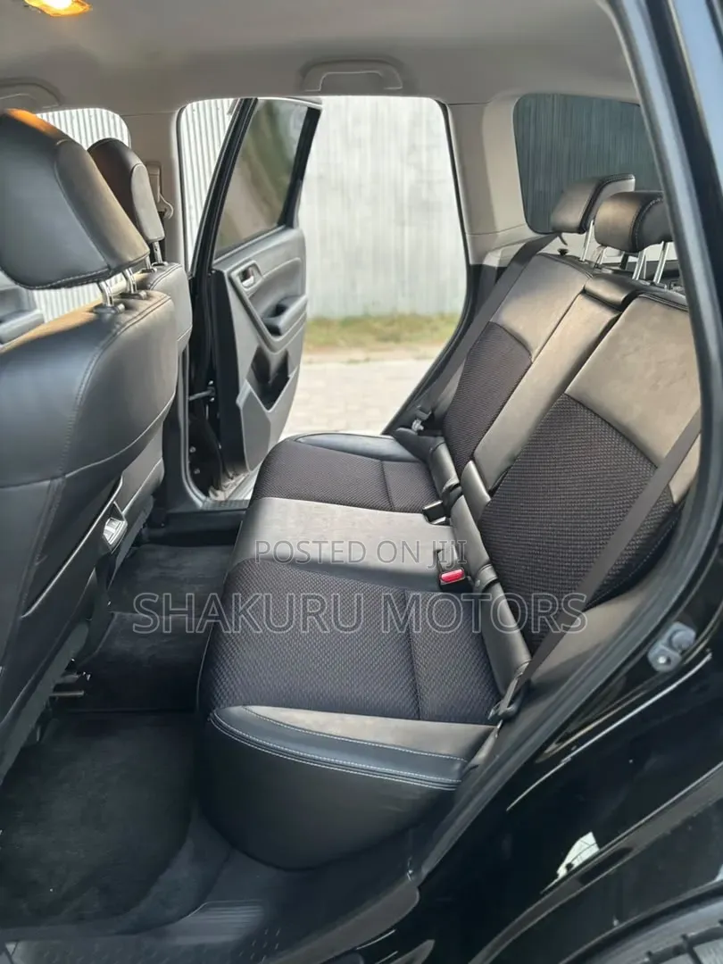 Subaru Forester 2015 Black