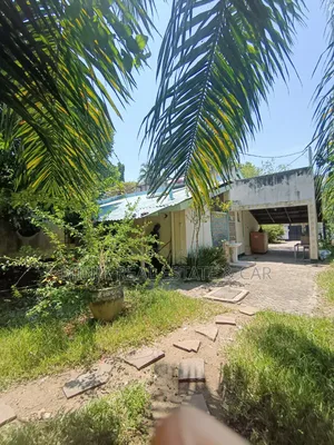 4bdrm House in Mikocheni for sale