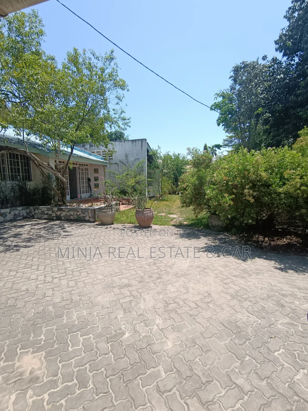 4bdrm House in Mikocheni for sale