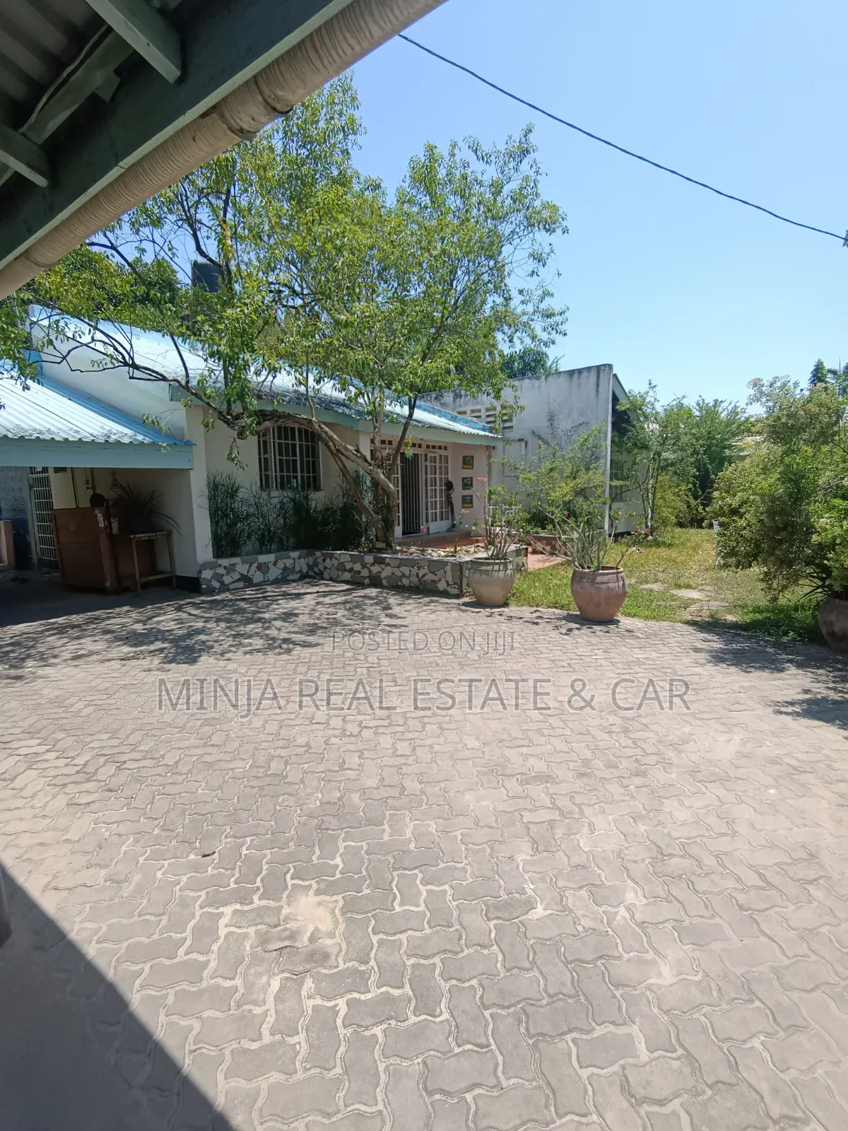 4bdrm House in Mikocheni for sale