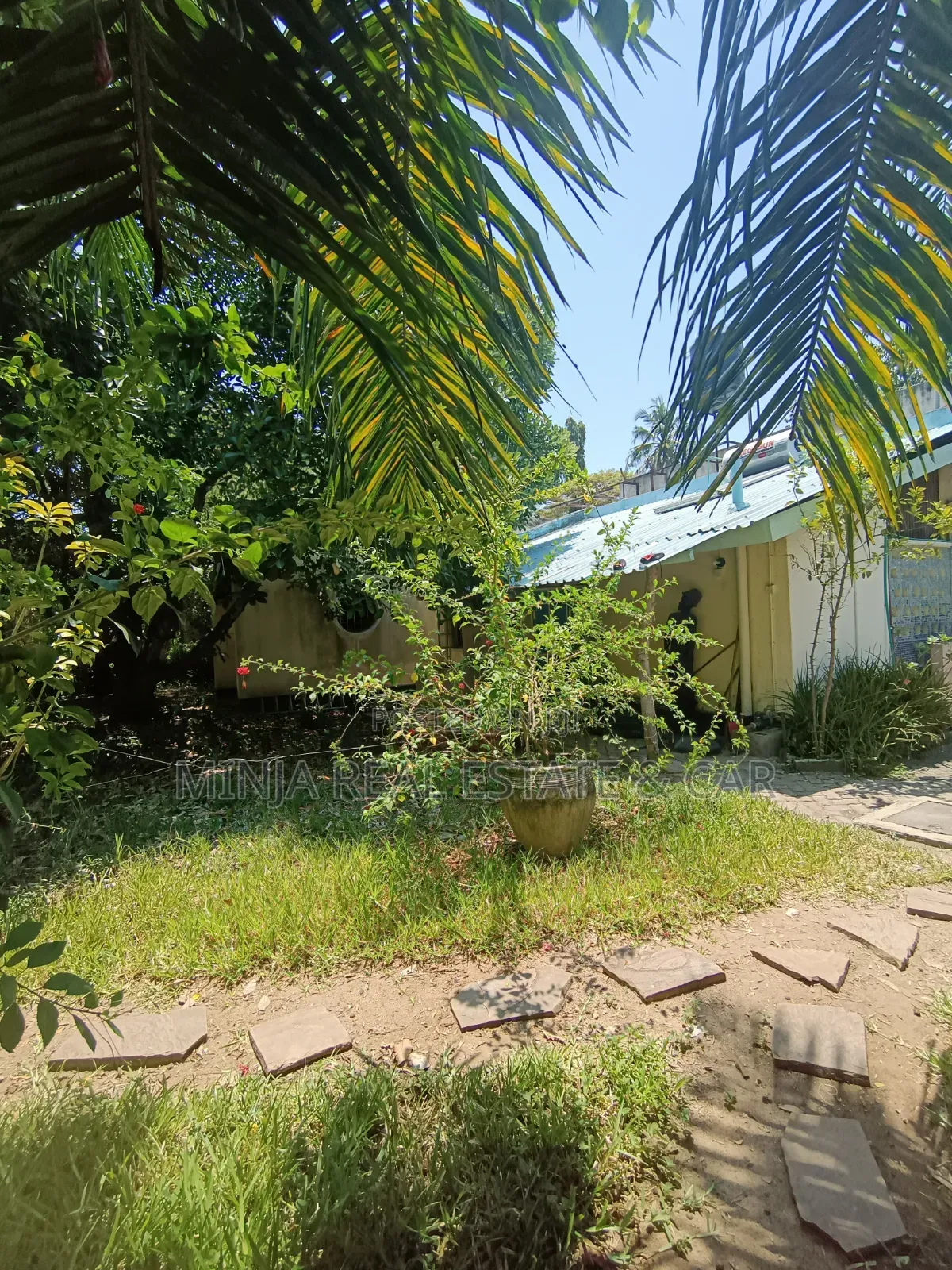 4bdrm House in Mikocheni for sale
