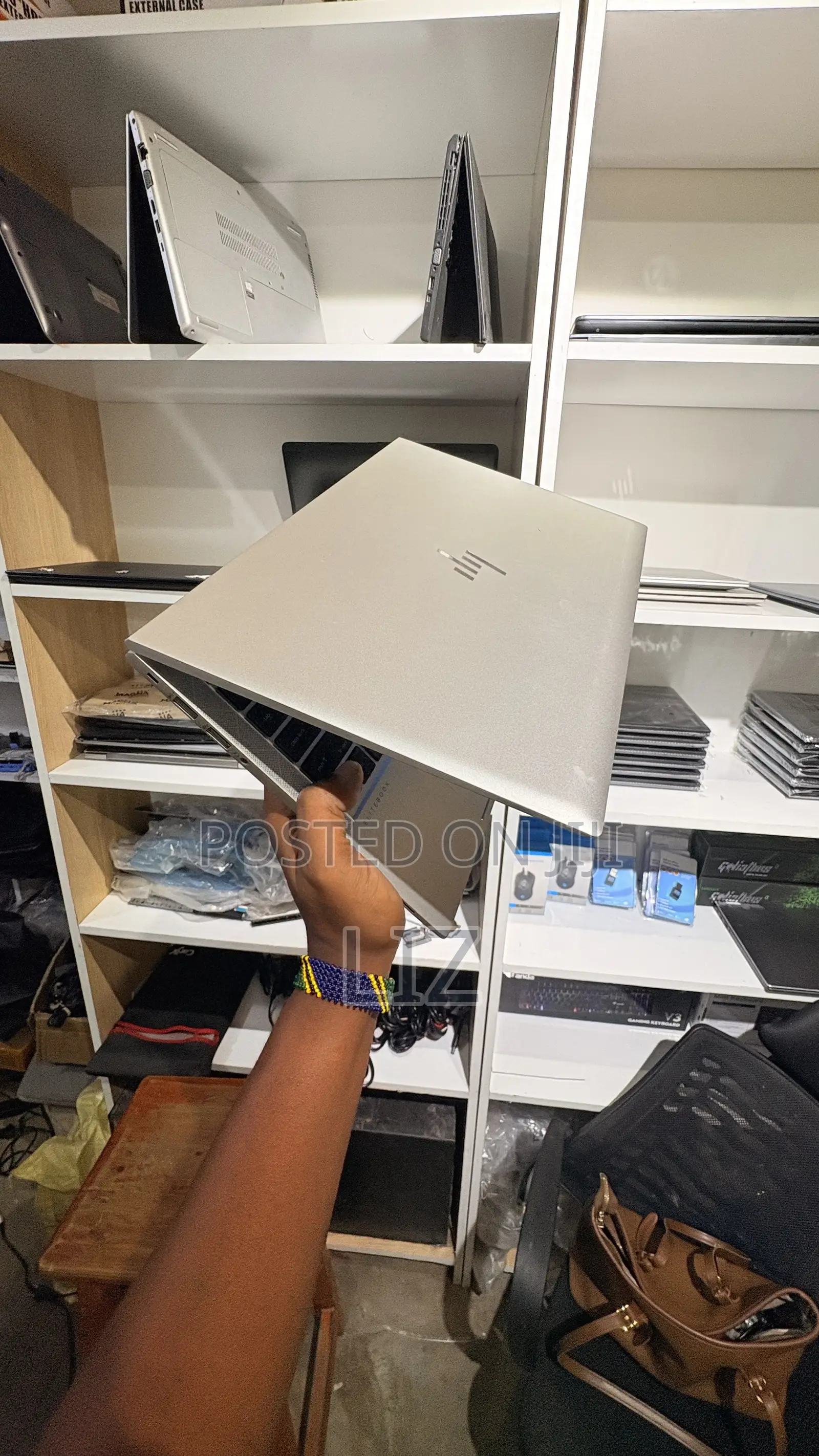 Laptop HP EliteBook 840 G8 8GB Intel Core i5 SSD 256GB