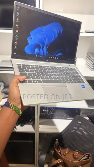 Laptop HP EliteBook 840 G8 8GB Intel Core i5 SSD 256GB
