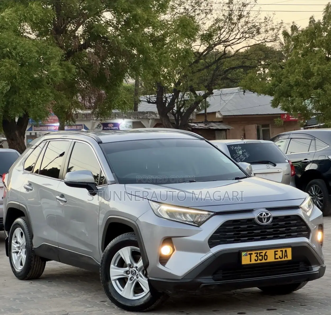 Toyota RAV4 2019 Gray