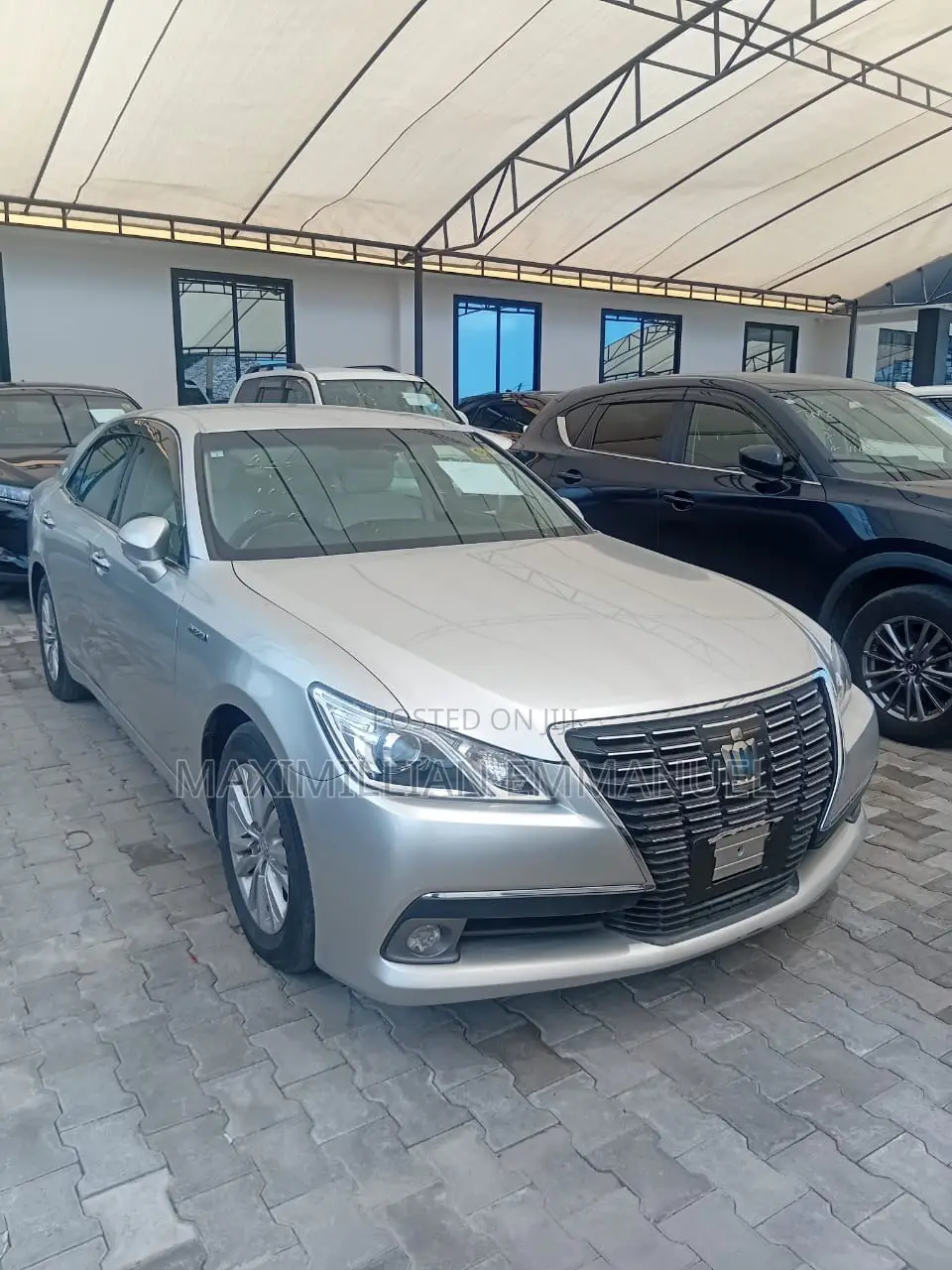 Toyota Crown 2013 Silver