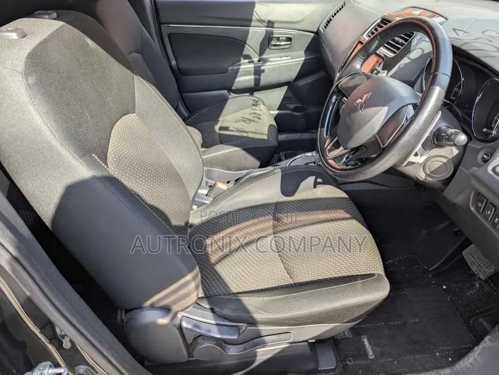 Mitsubishi RVR 2015 Black