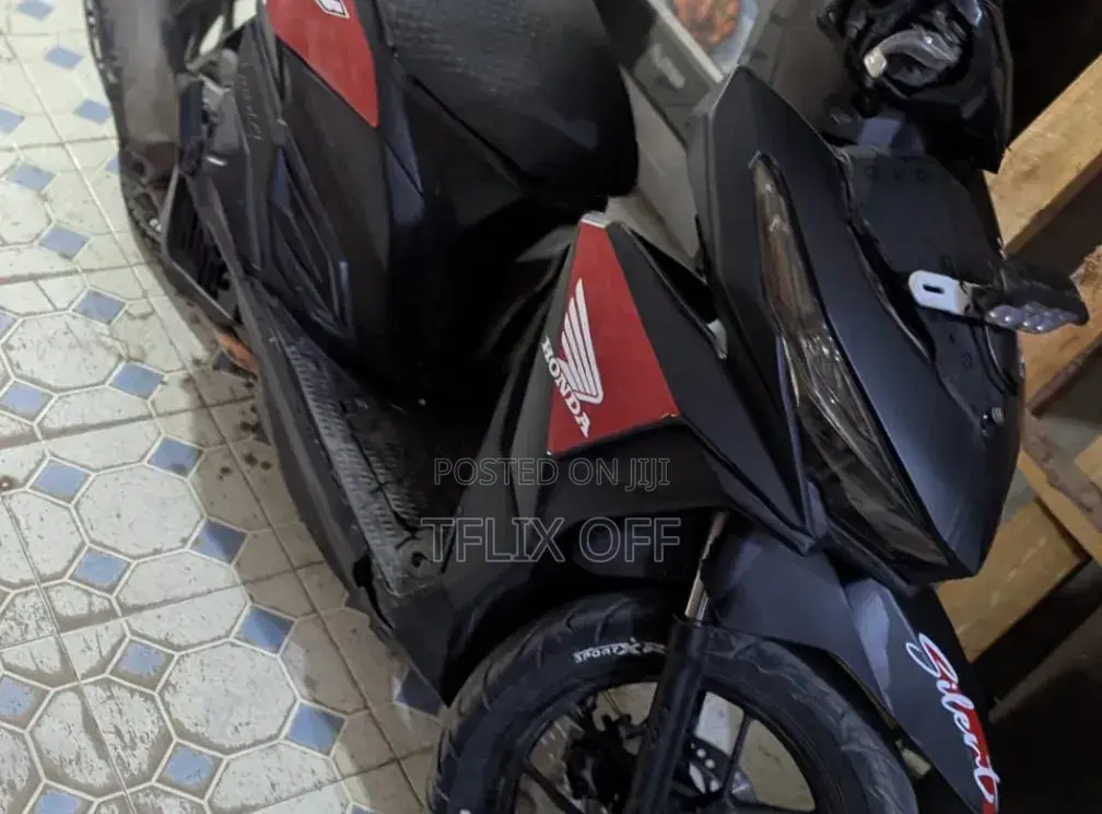Honda 2023 Black