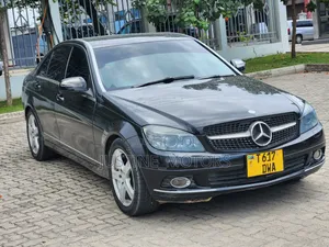 Mercedes-Benz C-Class 2007 Black