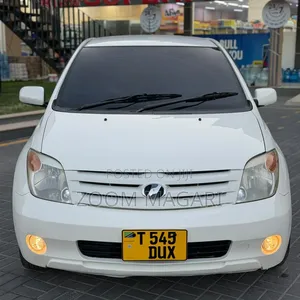 Toyota IST 2005 Pearl