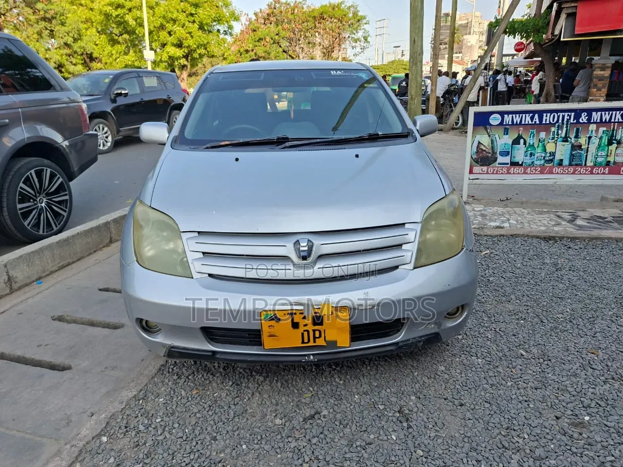 Toyota IST 2005 Silver