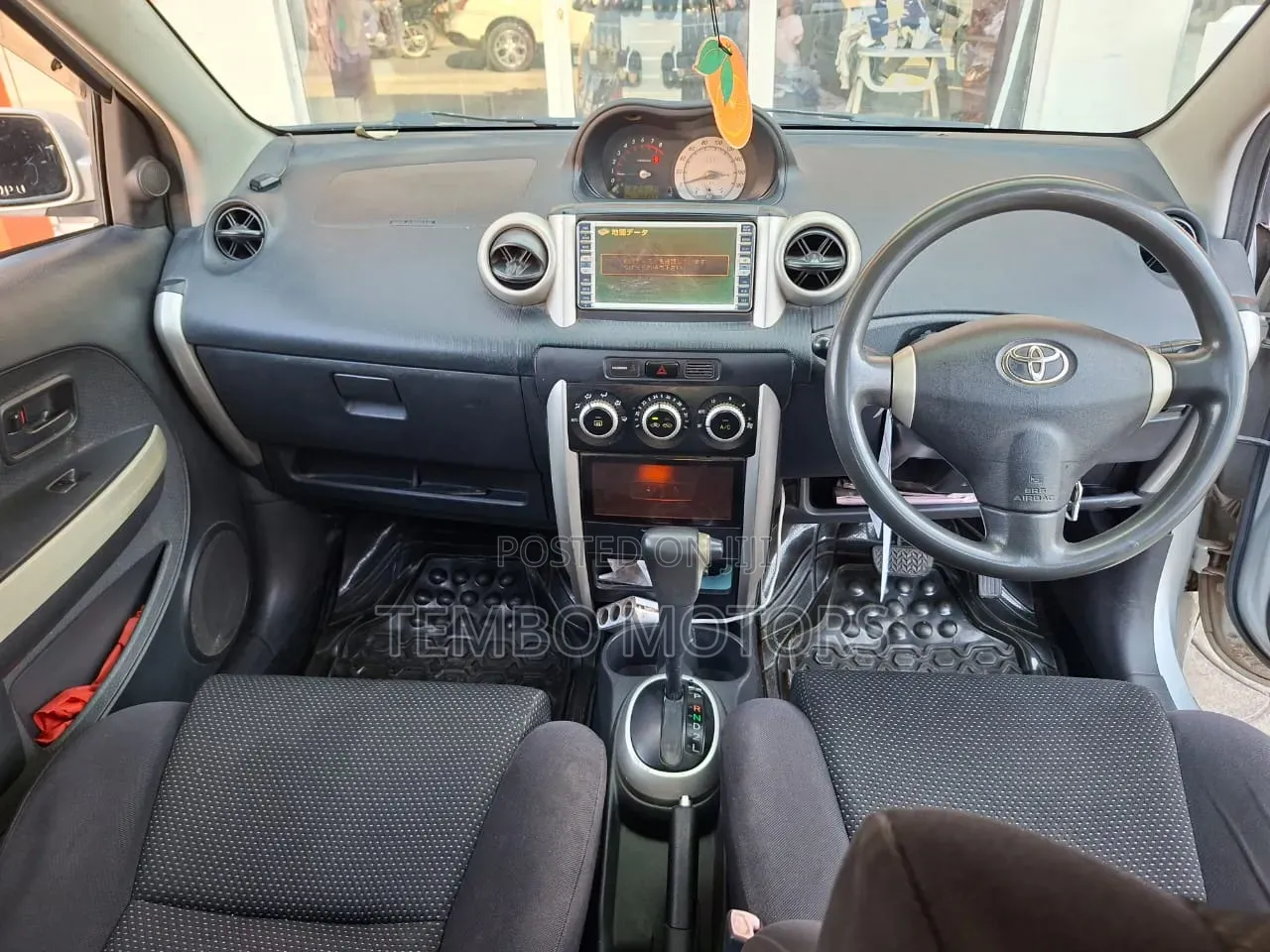 Toyota IST 2005 Silver