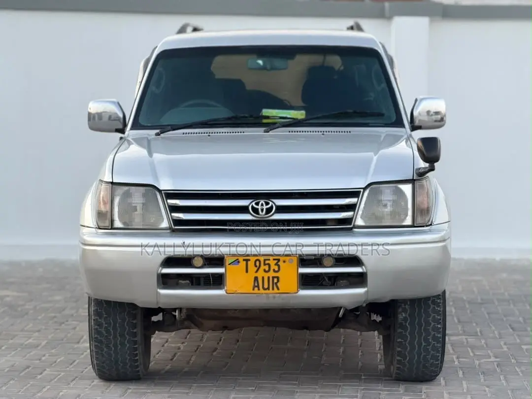 Toyota Land Cruiser Prado 2006 Silver