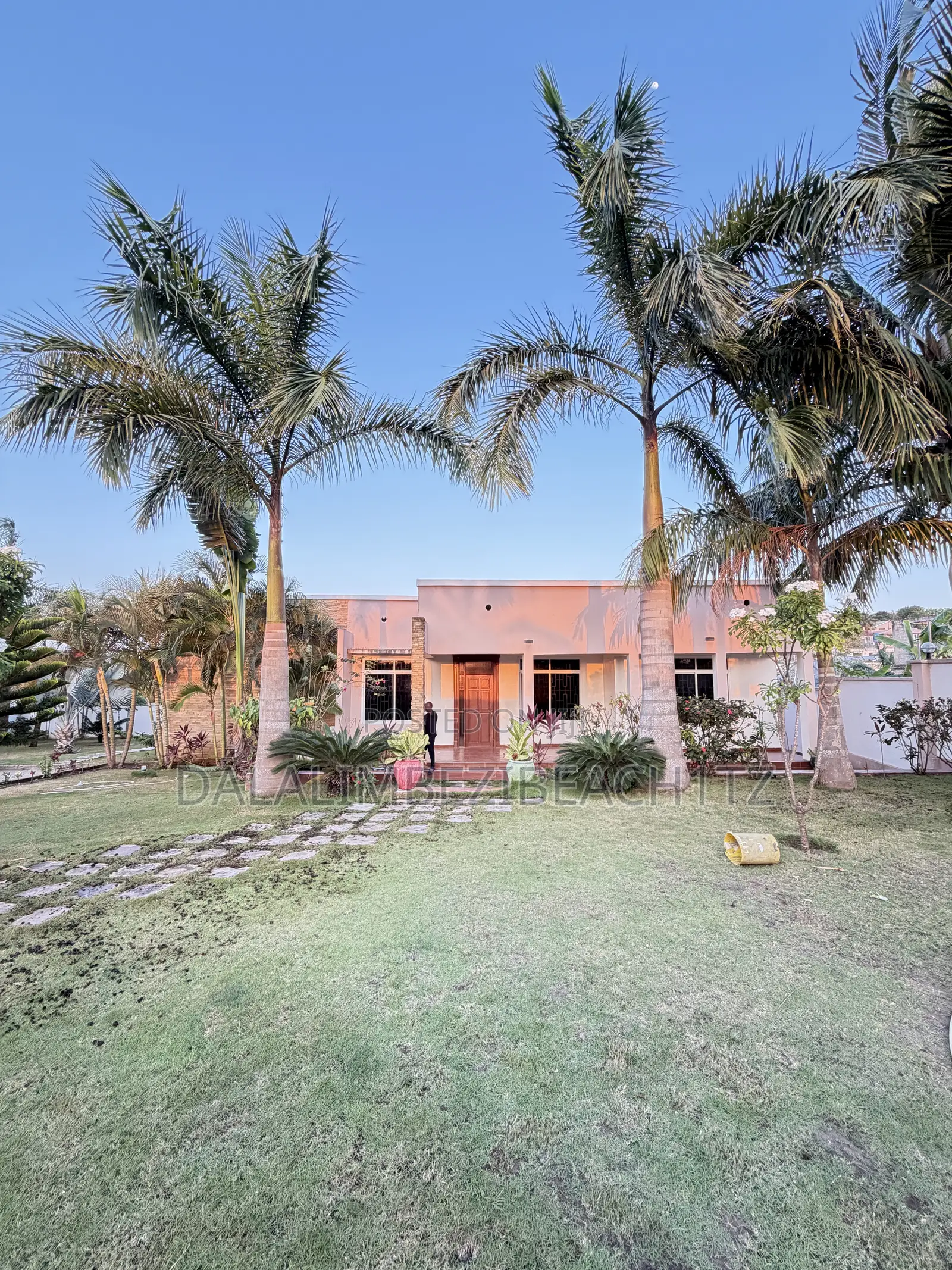 3bdrm House in Goba Center for rent