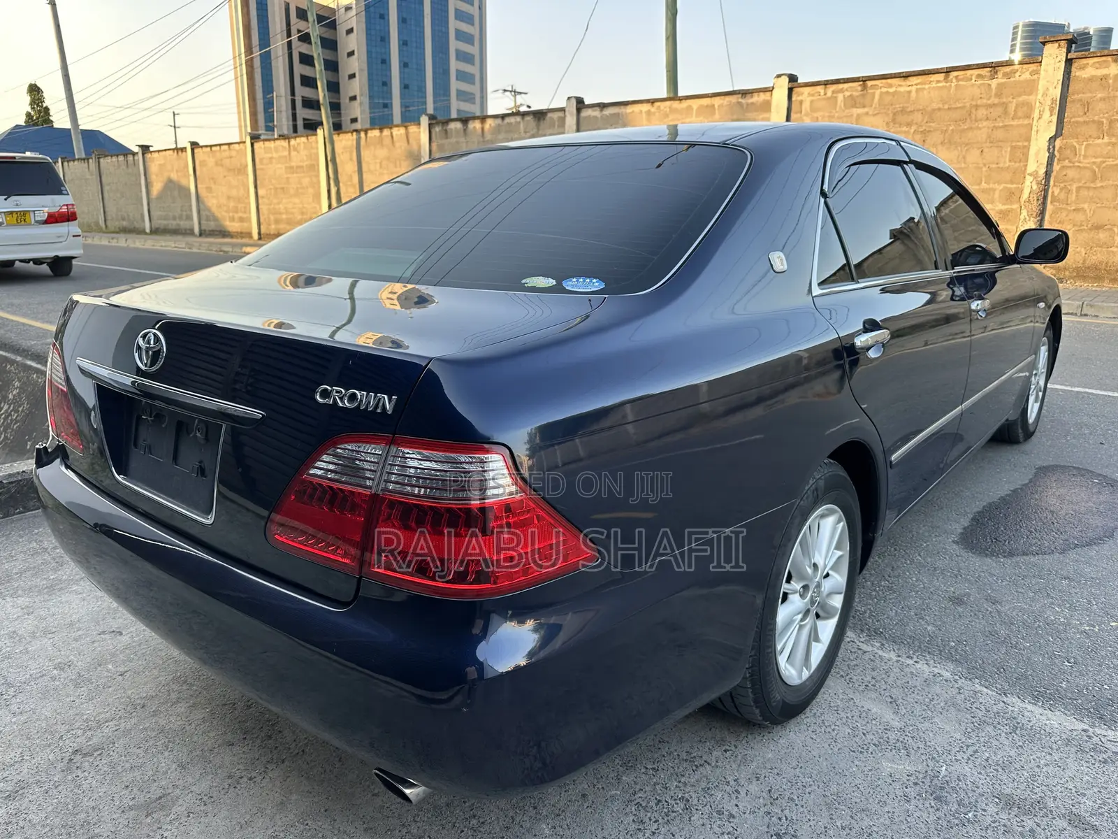 Toyota Crown 2006 Blue