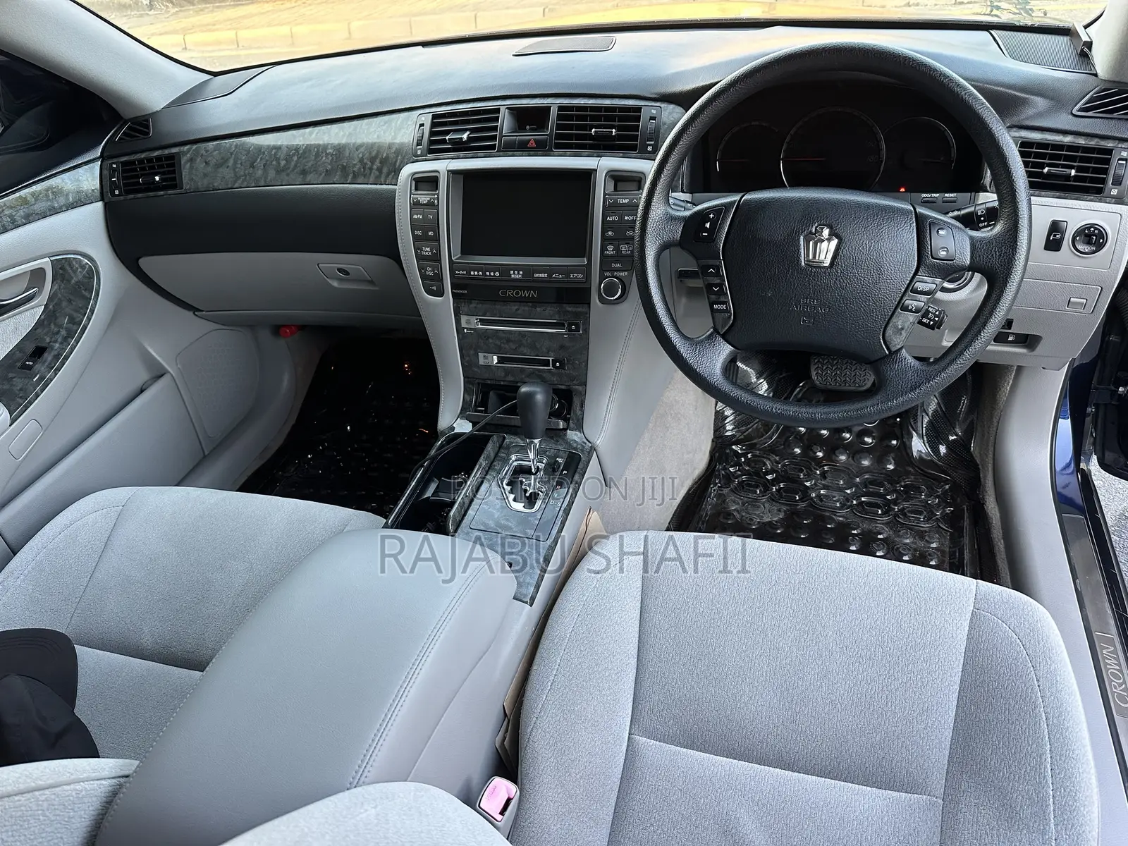 Toyota Crown 2006 Blue