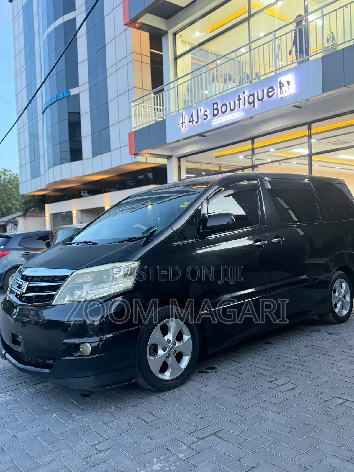 Toyota Alphard 2004 Black