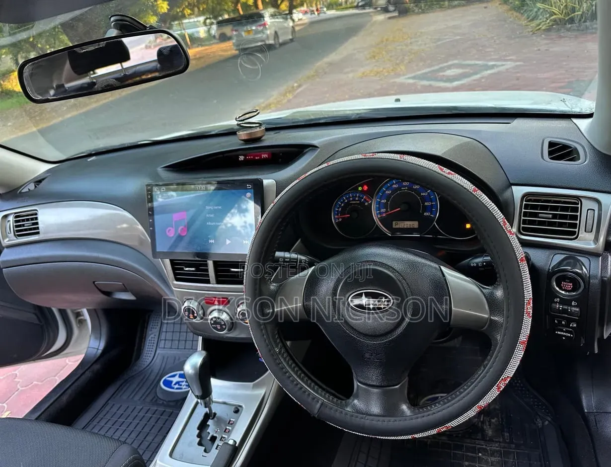 Subaru Impreza 1.5 2009 White