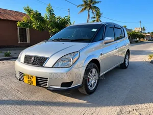Toyota Opa 2002 Silver