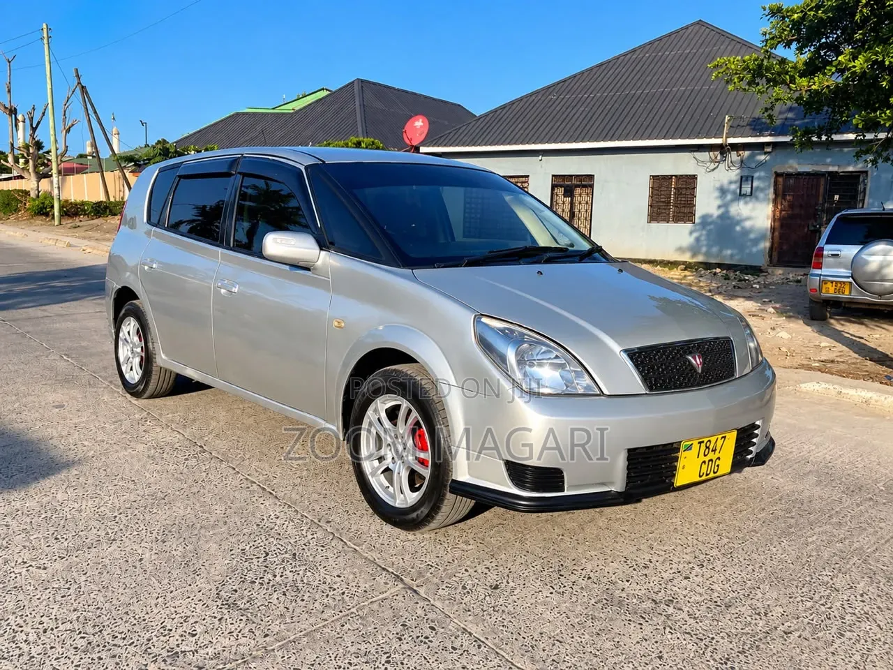 Toyota Opa 2002 Silver