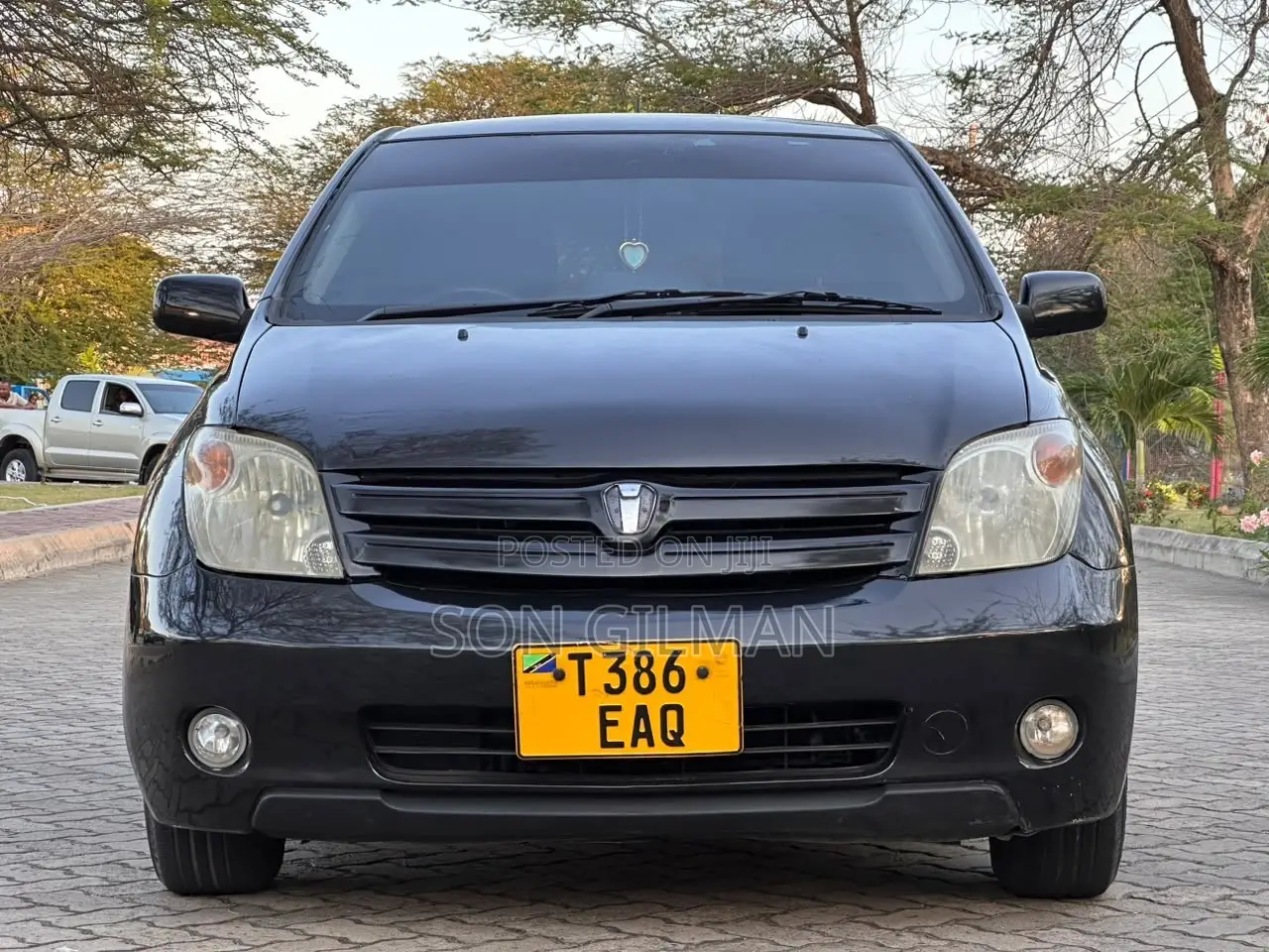 Toyota IST 2003 Black