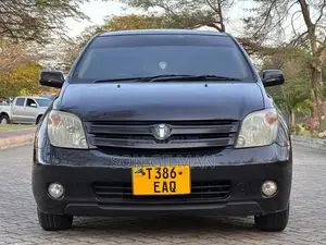 Toyota IST 2003 Black