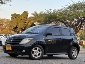 Toyota IST 2003 Black