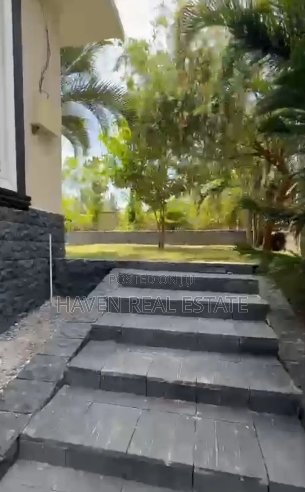 5bdrm House in Kinondoni for sale