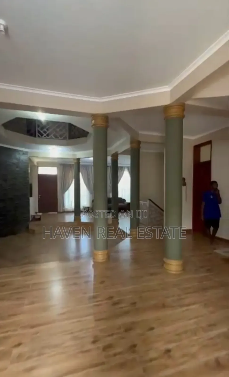 5bdrm House in Kinondoni for sale