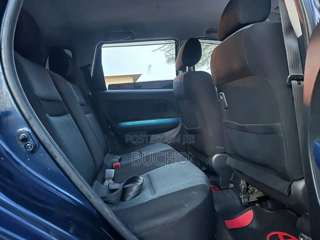 Toyota IST 2005 Blue