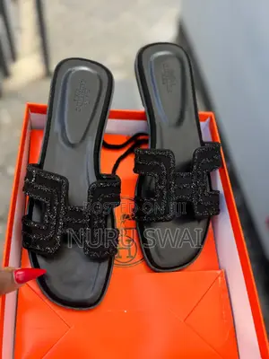 Voguehub_tz. We Sell Quality Bags, Shoes and More