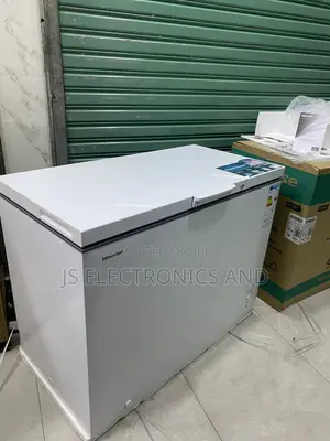 Hisense Freezer 300L Single Door Large Space