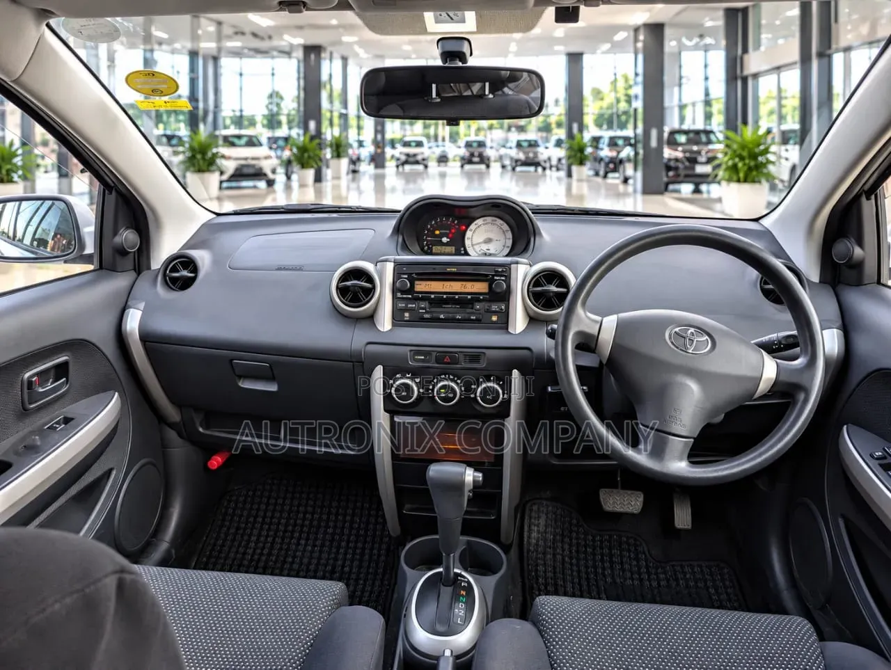 Toyota IST 2003 Off white