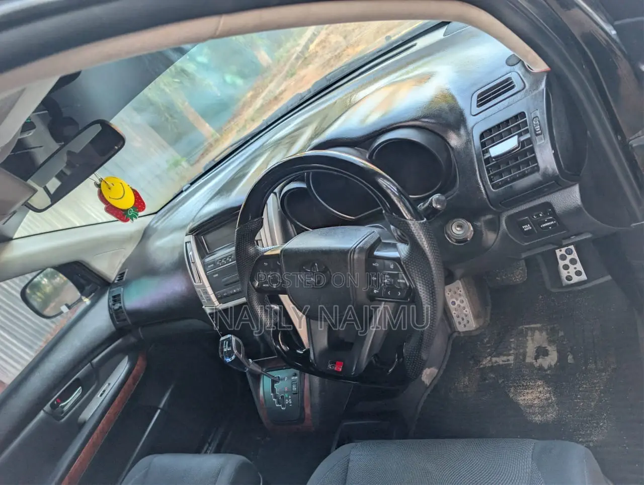 Toyota Harrier 240G 2007 Black
