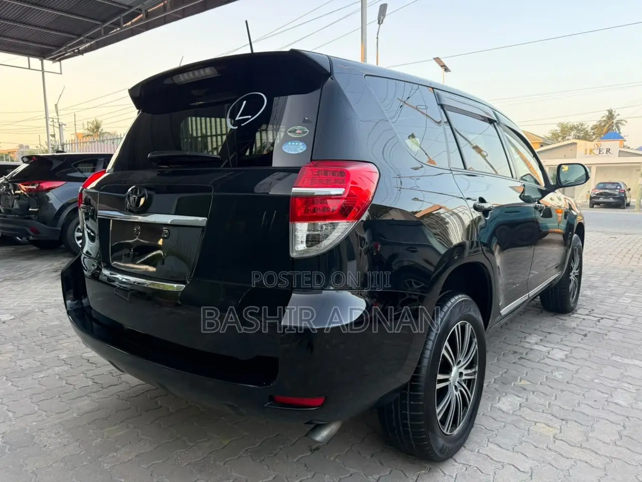 Toyota Vanguard 2010 Matt Black