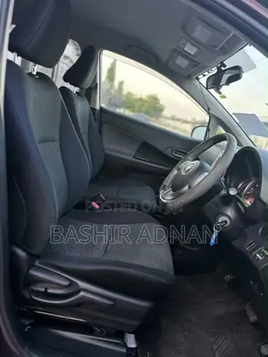 Toyota Ractis 1.5 FWD 2012 Maroon