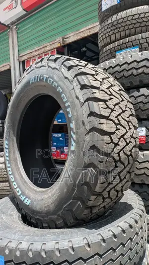 Kribu Boss Tunauza Tyre Za Gari Aina Zote Zinapatikana Kwetu