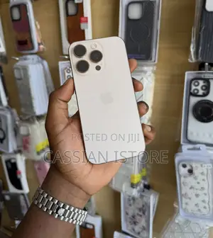Apple iPhone 16 Pro 256 GB Gold