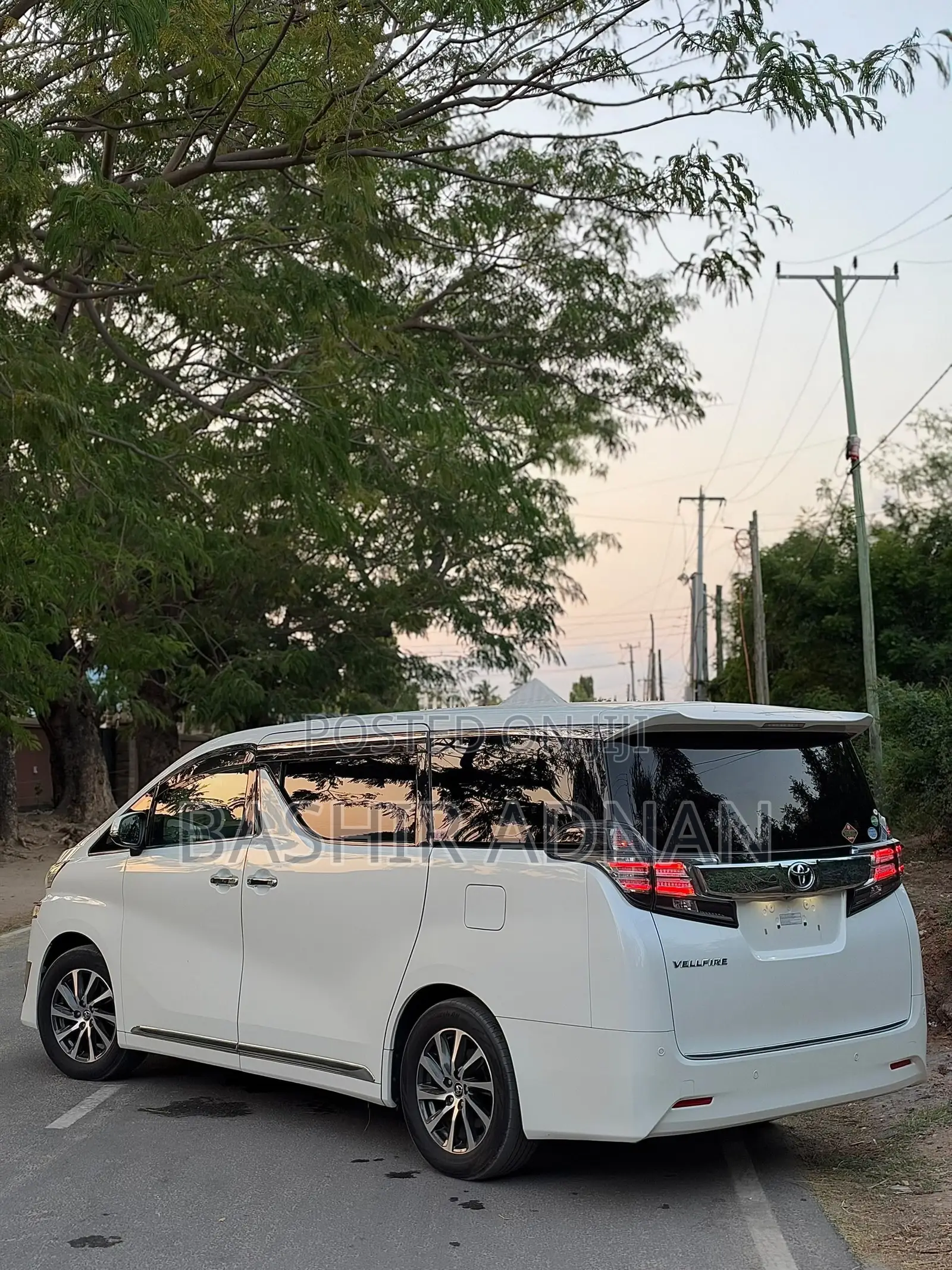 Toyota Vellfire 2.5 Z 2017 White