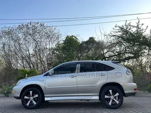 Toyota Harrier 2005 Silver
