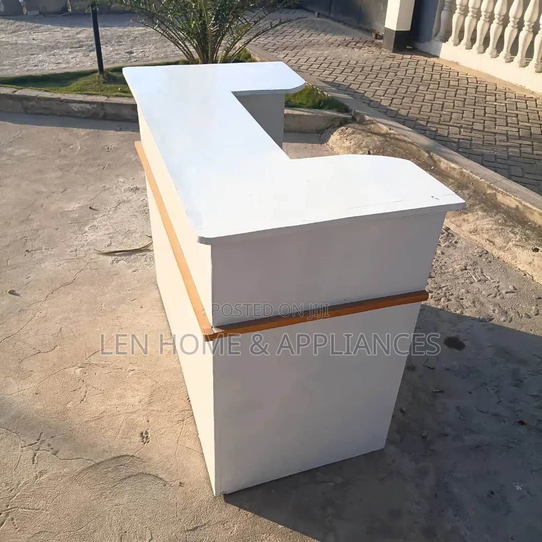 Reception Table Color White