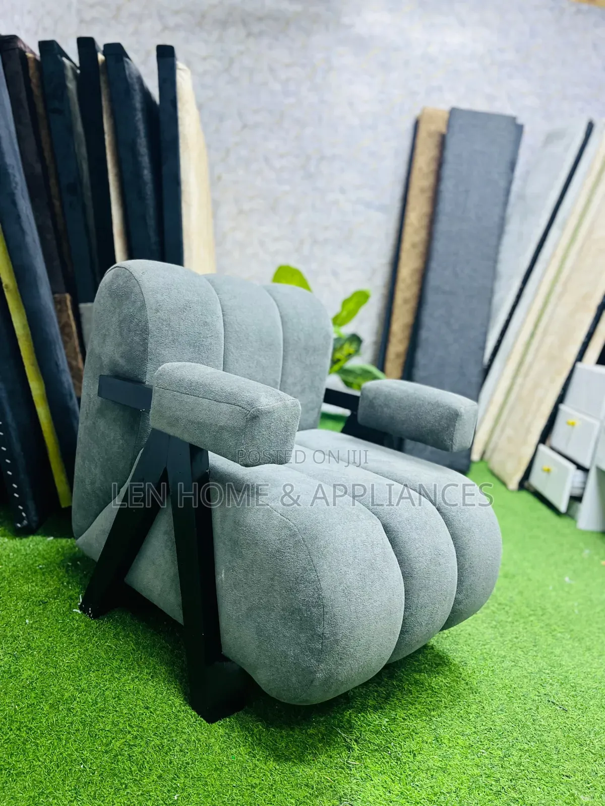 Sofa Ya Moto Sana