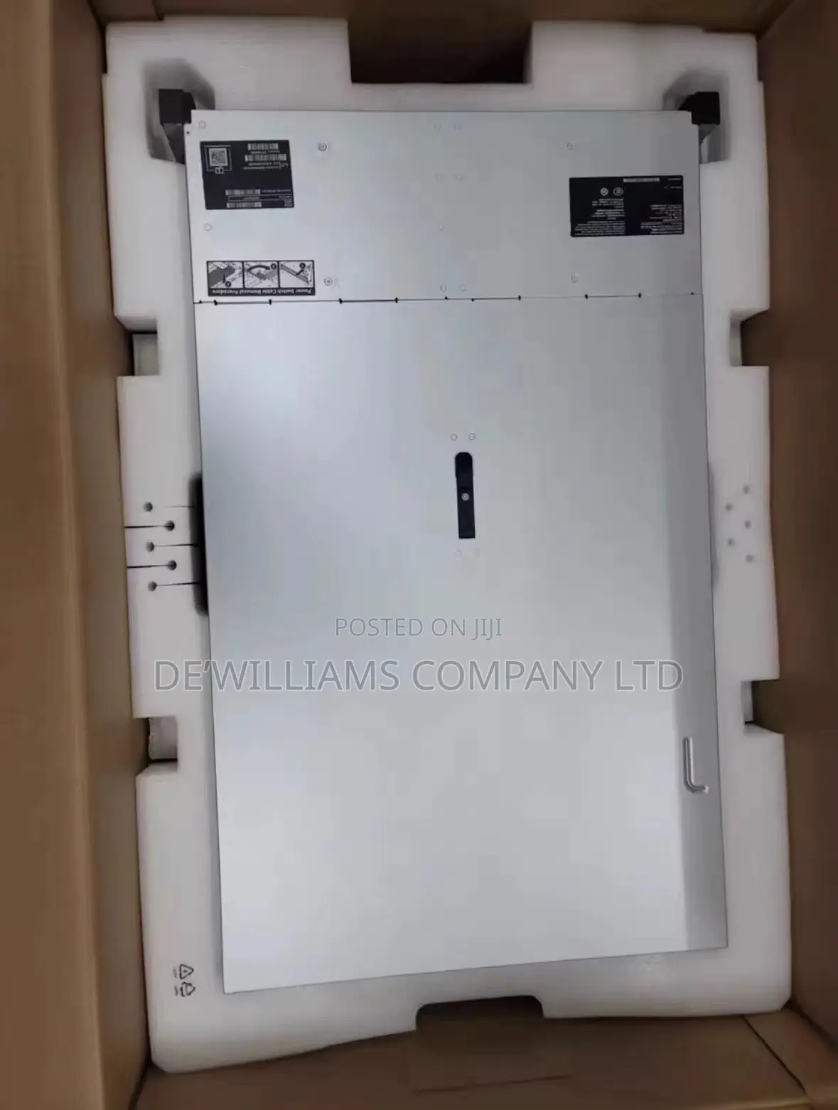 New Server HPE ProLiant DL380 Gen11 64GB Intel Xeon HDD 2T