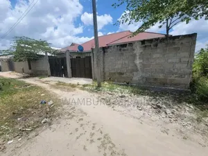Furnished 6bdrm Block of Flats in Nyumba, Ukonga for sale