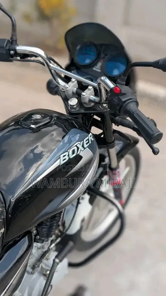 Bajaj Boxer 125 2026 Black