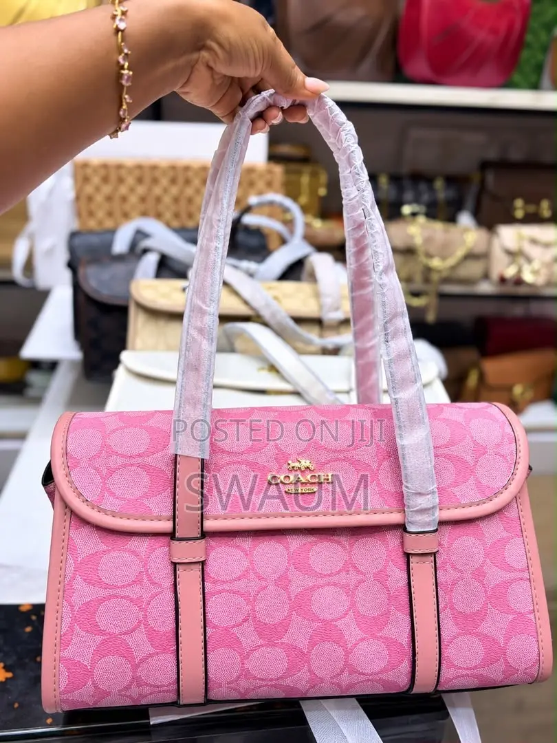 Coach Hand Bags Women Classic Bag New Arrival Size Medium