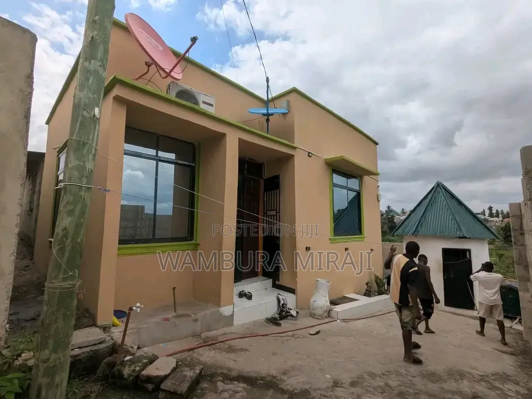 Furnished 4bdrm Block of Flats in Temeke for sale